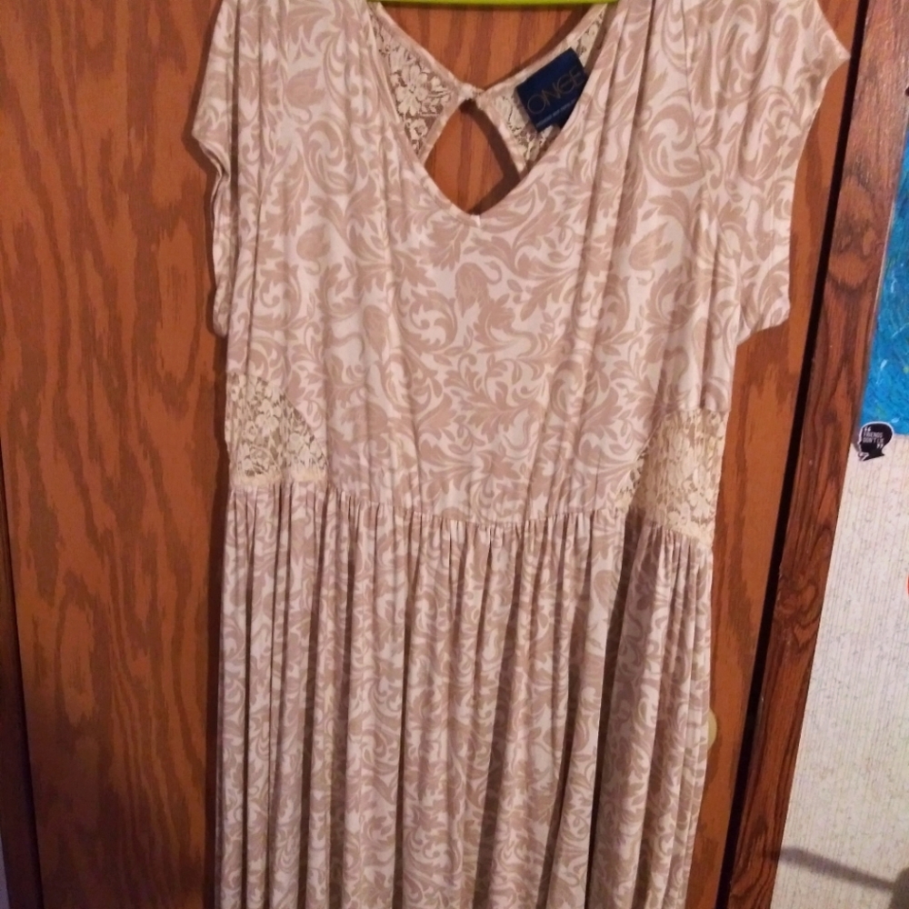 Once Upon A Time Hot Topic plus size dress